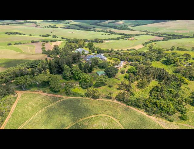 20 BEDROOM GUEST HOUSE FOR SALE IN BALLITO CENTRAL